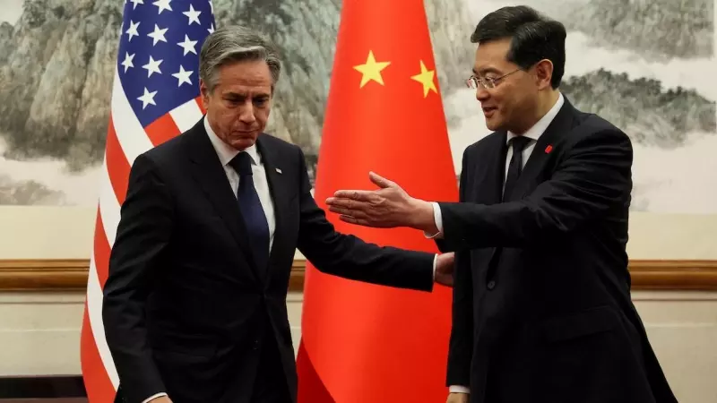 El Secretario de Estado de los Estados Unidos, Antony Blinken, se reúne con el ministro de Exteriores de China, Qin Gang, en Beijing, a 18 de junio de 2023.
