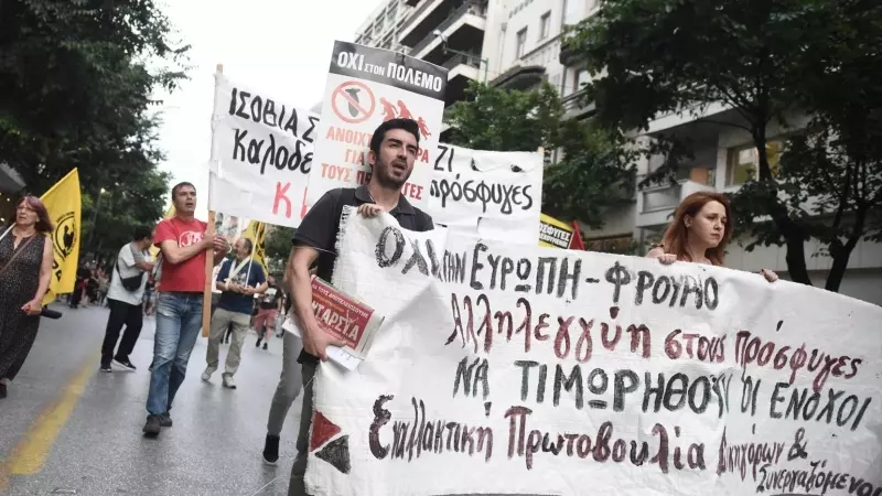 Manifestanes contra la política migratoria de la UE en Tesalónica, Grecia, el pasado día 15.