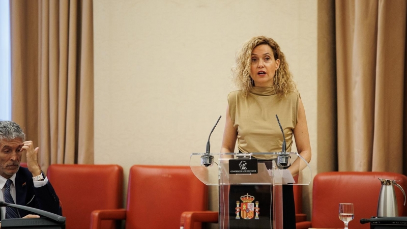 La presidenta del Congreso, Meritxell Batet, interviene durante un acto de recuerdo y homenaje a las víctimas del terrorismo, en el Congreso de los Diputados, a 27 de junio de 2023, en Madrid (España).