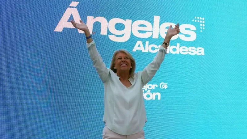La alcaldesa de Marbella, Ángeles Muñoz durante el acto de campaña electoral a 20 de mayo de 2023, en Marbella.