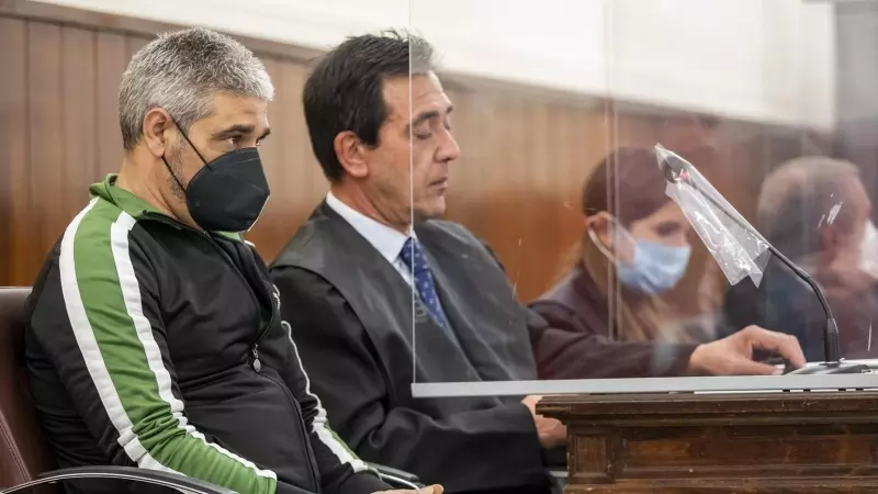 Bernardo Montoya, condenado por el asesinato de Laura Luelmo, en la sala de la Audiencia de Huelva a 15 de noviembre 2021.