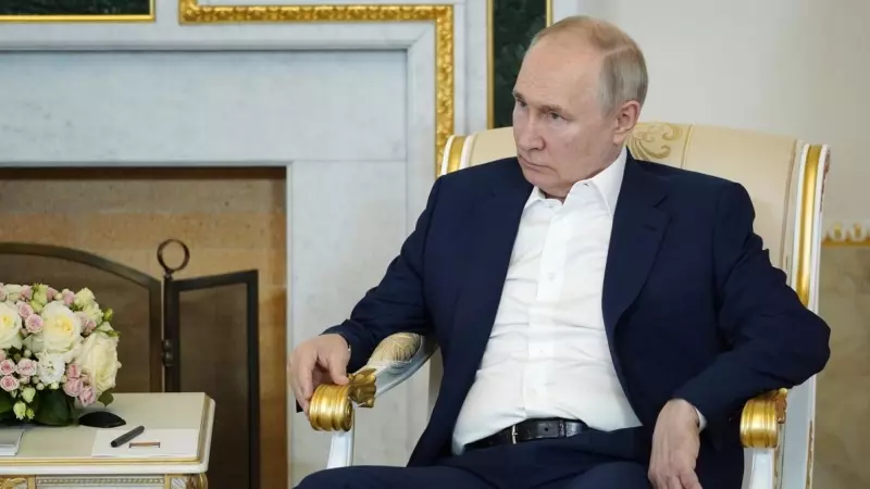 23/07/2023 - El presidente ruso, Vladimir Putin, durante su reunión con el presidente bielorruso en San Petersburgo, Rusia, a 23 de julio de 2023.
