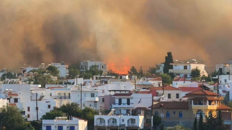Incendio en la isla de Rodas, en Grecia, a 25 de julio de 2023.