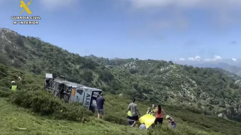 Accidente de autocar en los Lagos de Covadonga