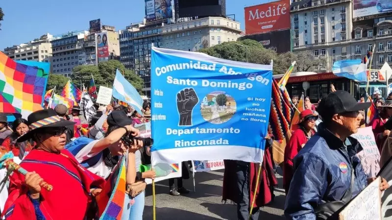 Marcha del Malón de la Paz por el centro de Buenos Aires