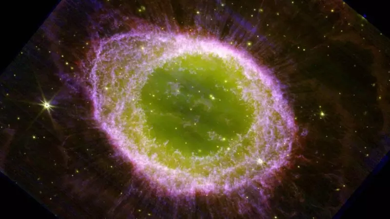 07/08/2023 Nebulosa del Anillo obtenida con el instrumento NIRcam del telescopio espacial James Webb