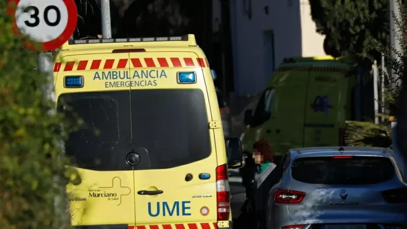 Foto de archivo, una ambulancia en la Región de Murcia
