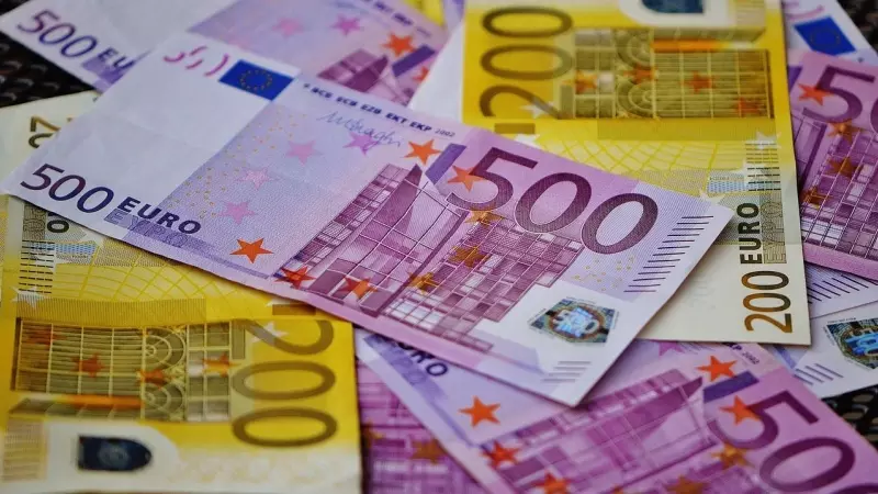 14/08/2023 Imagen que muestra billetes de Euro