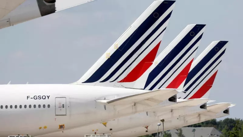 Aviones en el aeropuerto de París. Imagen de Archivo.