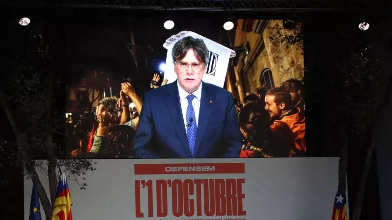 Carles Puigdemont intervenint en la commemoració de l'1-O