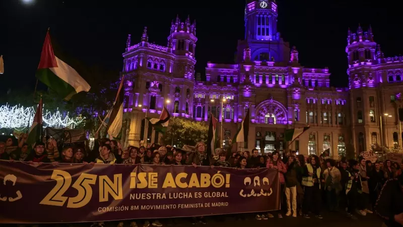 Manifestación convocada por la Comisión 8M en Madrid.