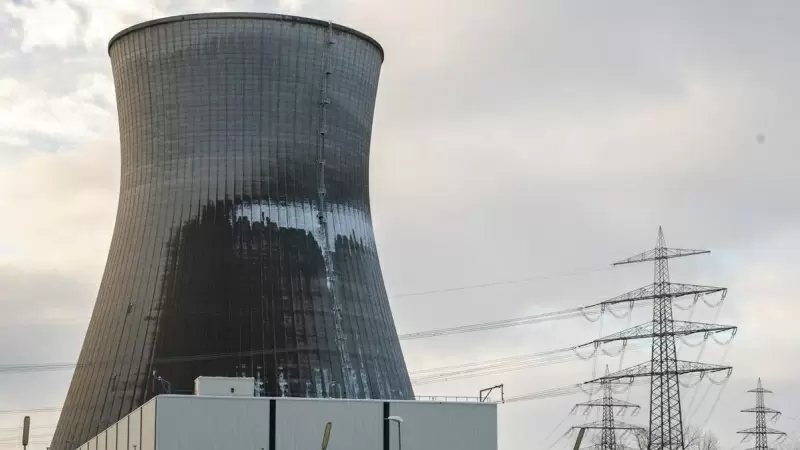 Foto de archivo de una central de energía nuclear.