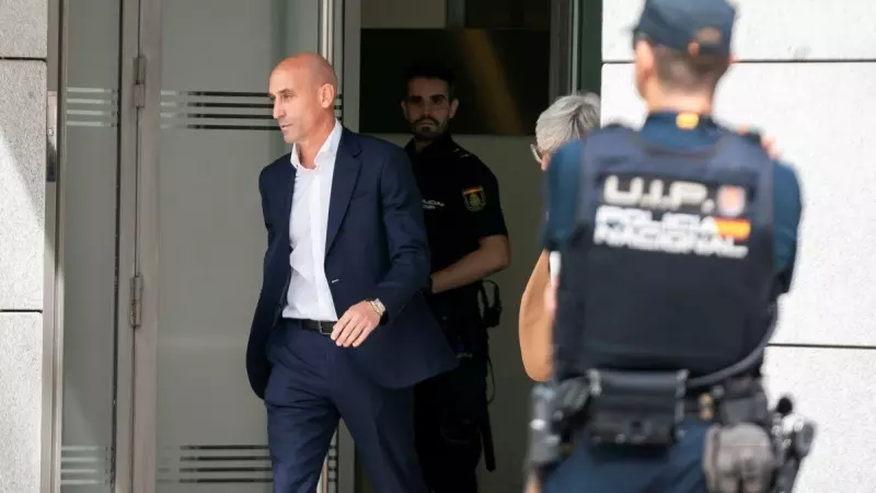El expresidente de la Real Federación Española de Fútbol, Luis Rubiales, sale de declarar de la Audiencia Nacional, a 15 de septiembre de 2023, en Madrid.