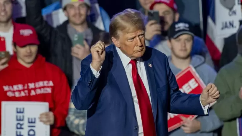 El expresidente de EEUU Donald Trump durante un acto de campaña en New Hampshire, a 16 de diciembre de 2023.