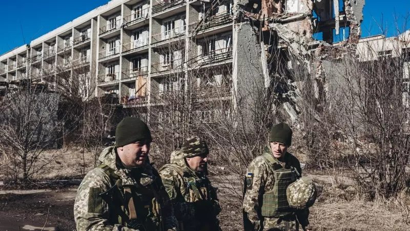 Foto de archivo de varios soldados ucranianos en Donetsk