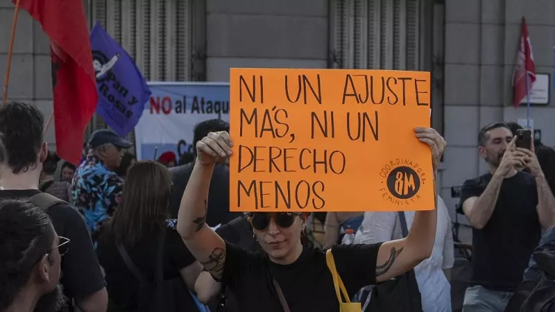 Imagen de archivo de una manifestación en Chile en apoyo a las huelgas en Argentina contra las reformas de Milei a 24 de enero de 2024.