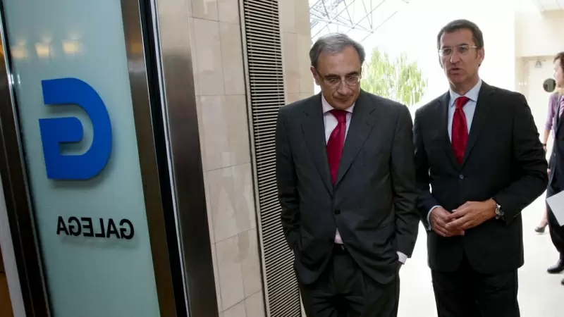 30/1/24 El presidente del PP, Alberto Núñez Feijóo, con el director general de la CRTVG, Alfonso Sánchez Izquierdo, en una imagen de archivo.