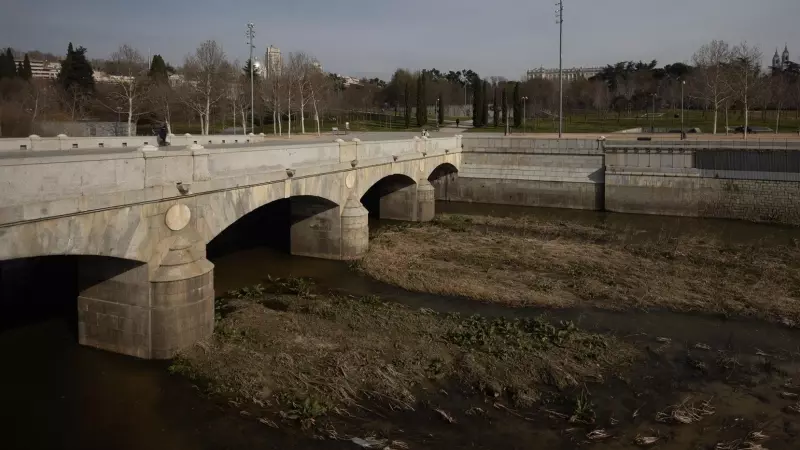 Vista de las inmediaciones del Puente del Rey, a 5 de febrero de 2024, en Madrid.