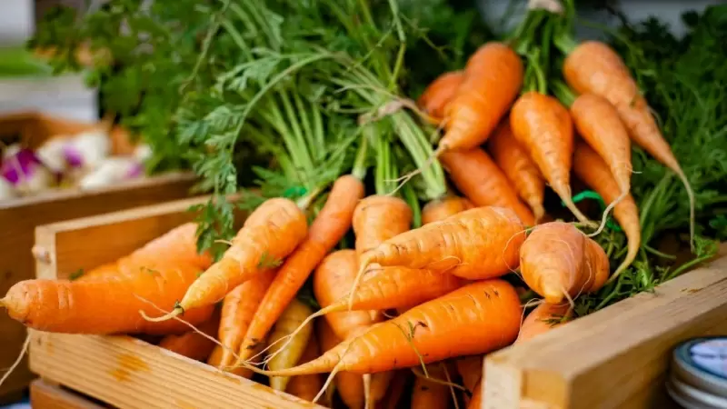 Cómo lograr que las zanahorias (y otros vegetales) duren más en la nevera