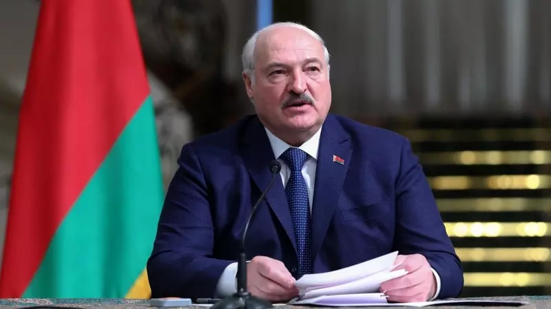 El Presidente bielorruso Alexander Lukashenko habla durante su reunión con el Presidente iraní Ebrahim Raisi, el 13 de marzo de 2023 en Teherán (Irán).