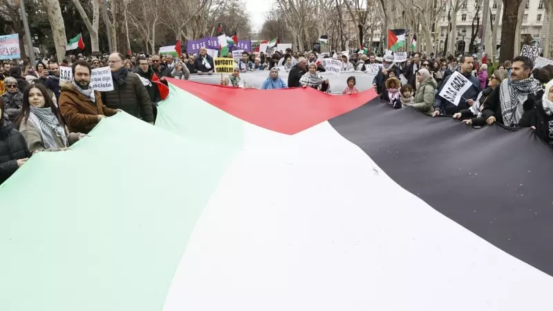 Más imágenes de la manifestación convocada por la Red Solidaria Contra la Ocupación de Palestina (RESCOP) este domingo 25-02-2024 en Madrid.