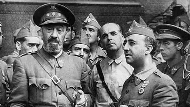 El general José Moscardó y Francisco Franco.