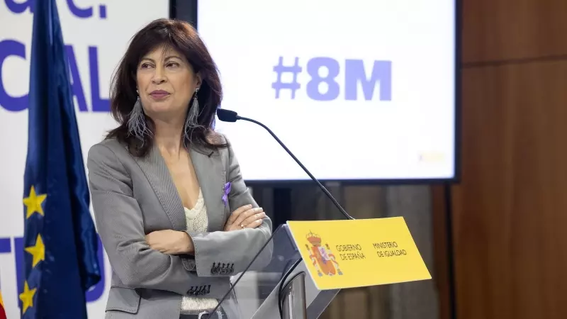 La ministra de igualdad, Ana Redondo, presenta en rueda de prensa la campaña institucional con motivo del 8M.