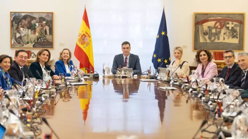 Pedro Sánchez preside la primera reunión de Consejo de Ministros de la XV legislatura, a 22 de noviembre de 2023, en Madrid.