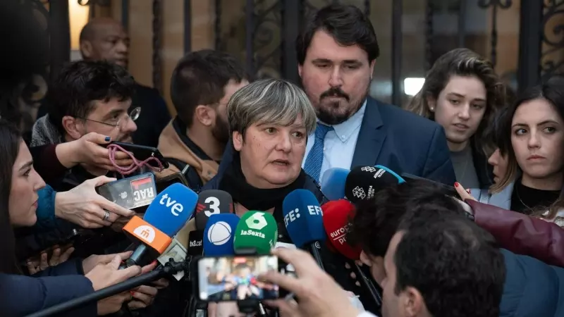 La abogada de la víctima de Dani Alves, Ester García, atiende a los medios de comunicación en Barcelona, a 22 de febrero de 2024.