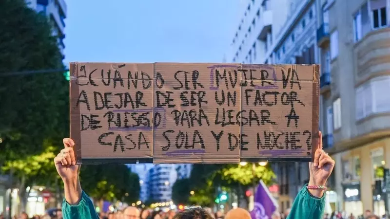 Manifestantes del 8M en Valencia, Comunitat Valenciana.