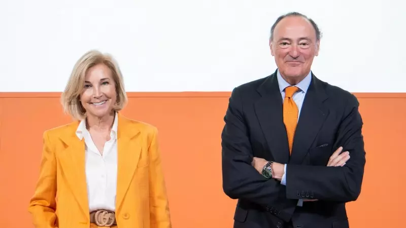 María Dolores Dancausa y Pedro Guerrero, en su última junta de accionistas de Bankinter como consejera delegada y presidente, respectivamente.