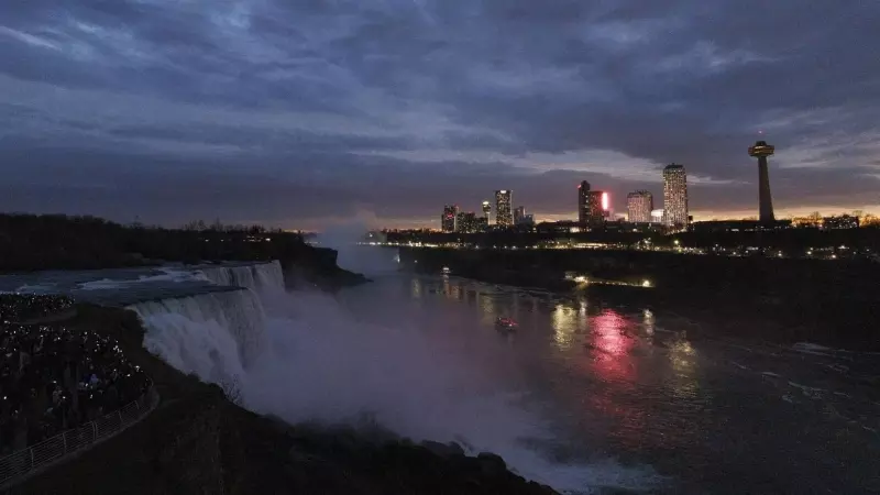 Eclipse solar Niagara Falls