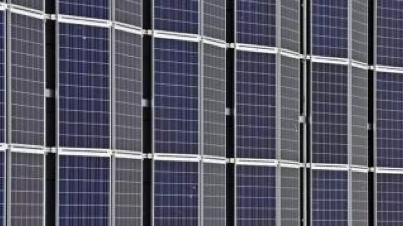Una nueva idea para aprovechar la energía solar que cambia la imagen que tenemos de los paneles fotovoltaicos