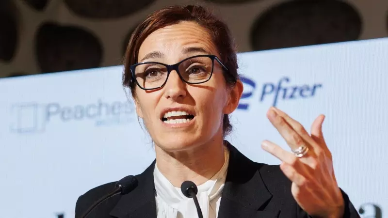 La ministra de Sanidad, Mónica García, durante una alocución pública, a 9 de mayo de 2024, en Madrid.