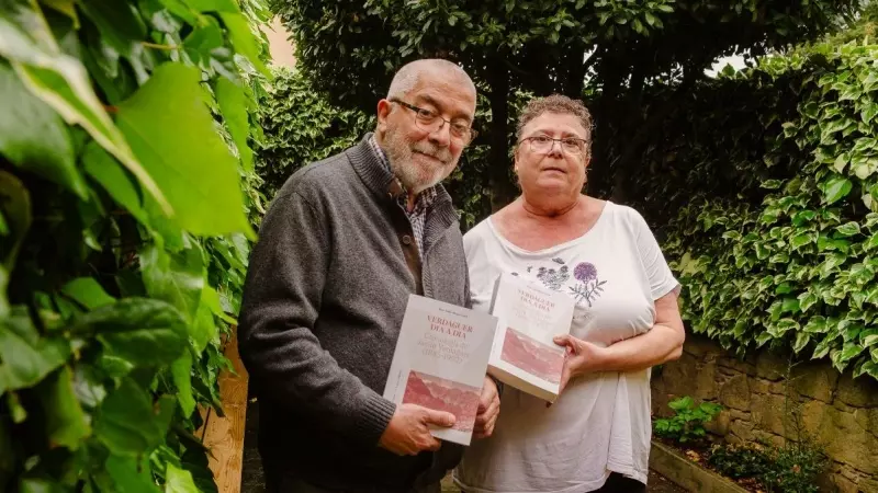 17/05/2024 - Àlvar Valls i Roser Carol, autors de la bibliografia sobre Jacint Verdaguer.