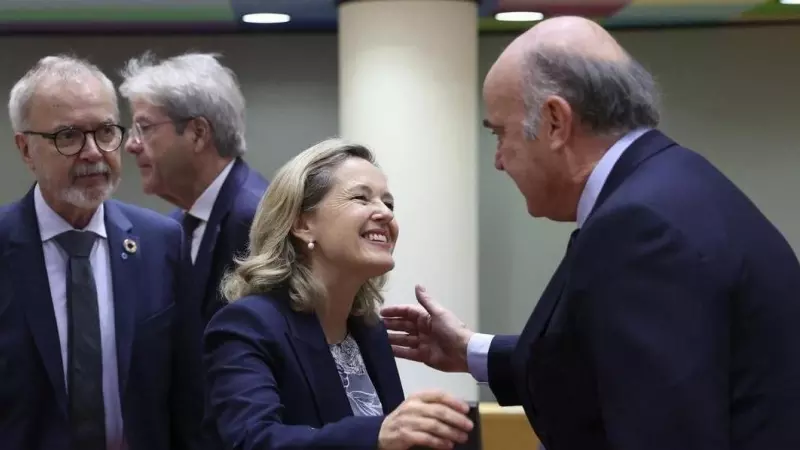 Nadia Calviño y el vicepresidente del BCE, Luis de Guindos, en una foto de archivo.