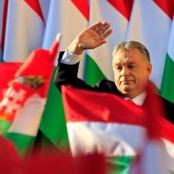 El primer ministro húngaro, Viktor Orbán, durante un mítin. / REUTERS