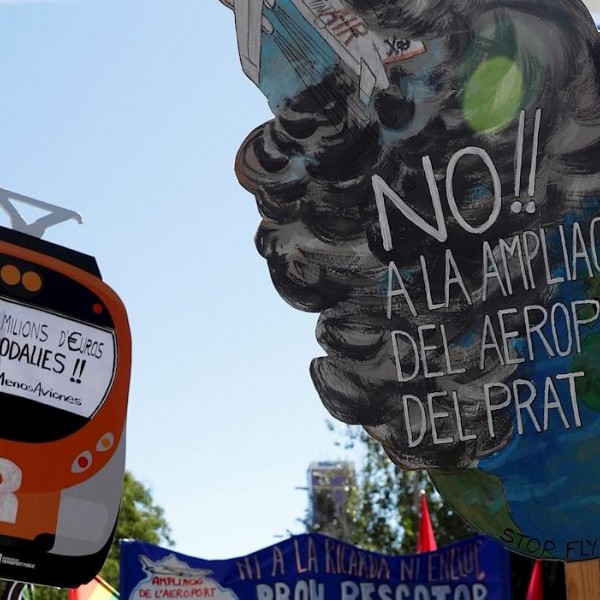19/09/2021  manifestación contra la ampliación del Aeropuerto de Barcelona-El Prat