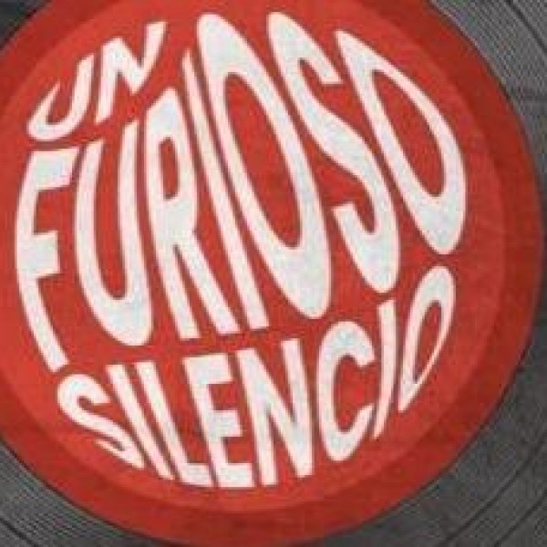 11/11/22 Carátula de 'Un silencio furioso', de Radio Océano.