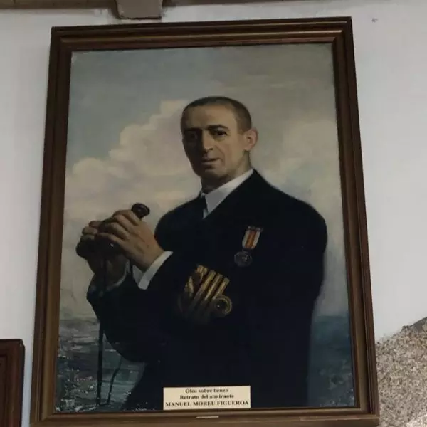 9/5/24 Arriba, retrato de Manuel Moreu Figueroa, uno de los militares franquistas que contribuyó al triunfo del golpe de Estado de 1936 en Galicia