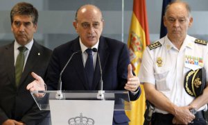 Ignacio Cosidó, director general de la Policía, Jorge Fernández Díaz, ministro del Interior, y Eugenio Pino, director adjunto operativo (DAO), en la época de las cloacas de Villarejo. EFE