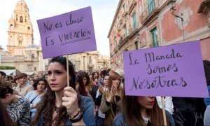 Manifestantes reclaman que la condena a La Manada se base en violación sexual y no en abuso. | EFE