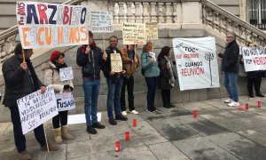 Afectados por la venta de Fusara durante una protesta frente al Arzobispado de Madrid./ lataforma de inquilinos afectados por la venta ilegal del patrimonio inmobiliario de Fusara