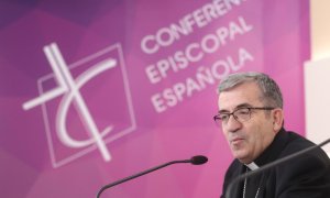 06/03/2020 - El secretario general y portavoz de la Conferencia Episcopal Española (CEE) y obispo auxiliar de Valladolid, Luis Argüello, en una rueda de prensa. / EUROPA PRESS