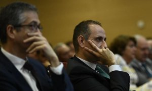 El gobernador del Banco de España, Pablo Hernández de Cos, y el presidente del Frob, Jaime Ponce durante la celebración del décimo aniversario del fondeo de rescate de la banca. E.P./Óscar Cañas