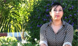 Chadia Arab, autora del libro Las señoras de las fresas / Agnés Clermont