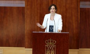 La presidenta de la Comunidad de Madrid, Isabel Díaz Ayuso, durante su intervención en la segunda sesión del debate sobre el estado de la región. /EFE