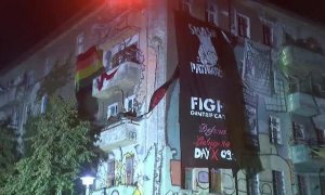 La policía desaloja a golpes a un grupo de okupas en Alemania