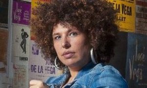 La periodista Silvia Cruz Lapeña, autora de 'Crónica Jonda' y 'Lady Tyger' (Libros del K.O.). / ALBERTO GAMAZO