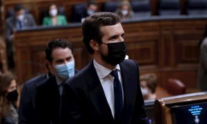 El líder del Partido Popular, Pablo Casado, asiste este miércoles, a la primera sesión de control al Gobierno en el Congreso desde el mes de diciembre.